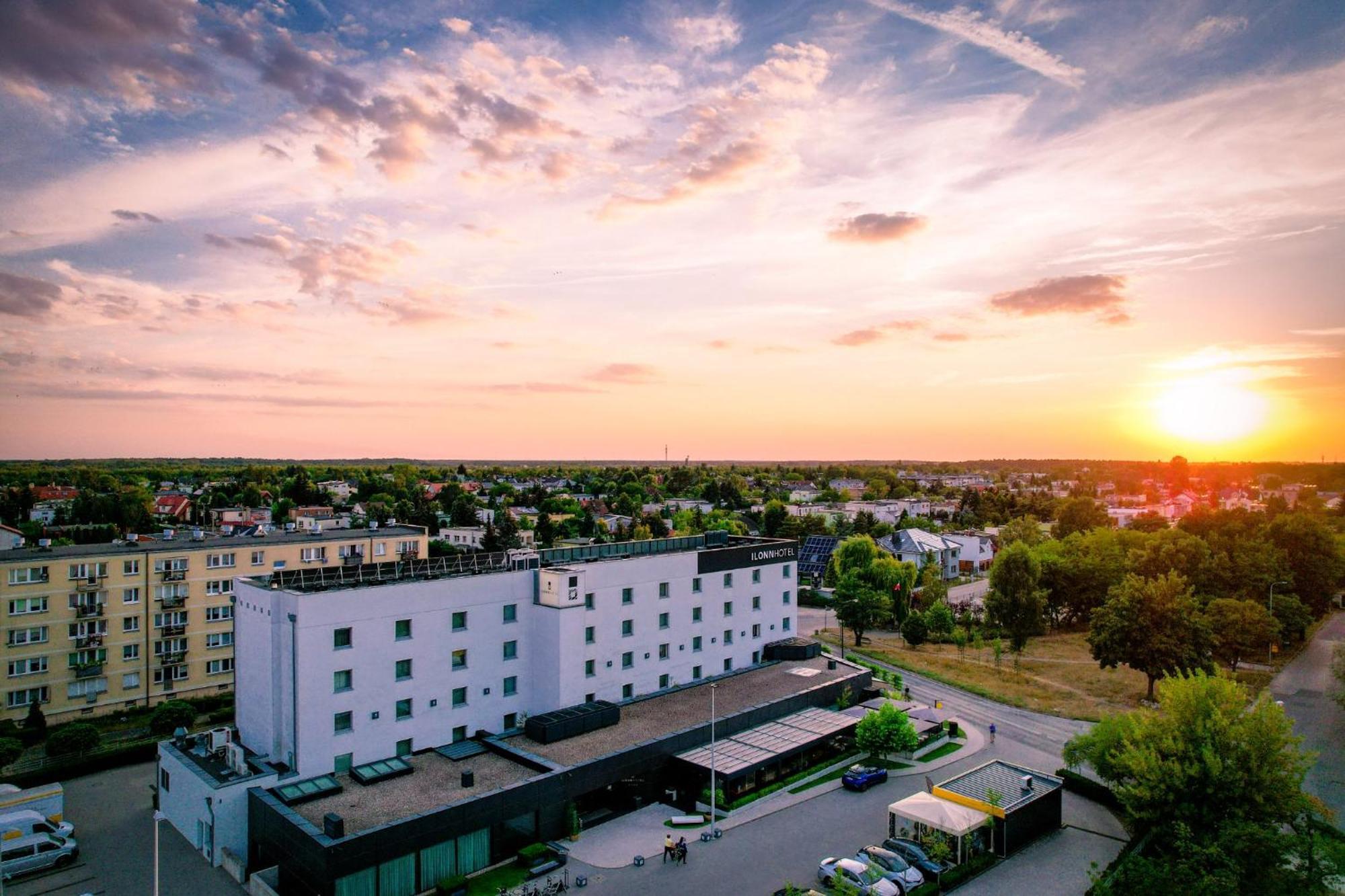 Ilonn Hotel Poznan Exterior foto